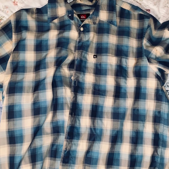 Quicksilver XLarge Short sleeve plaid Surf Shirt - Picture 2 of 4